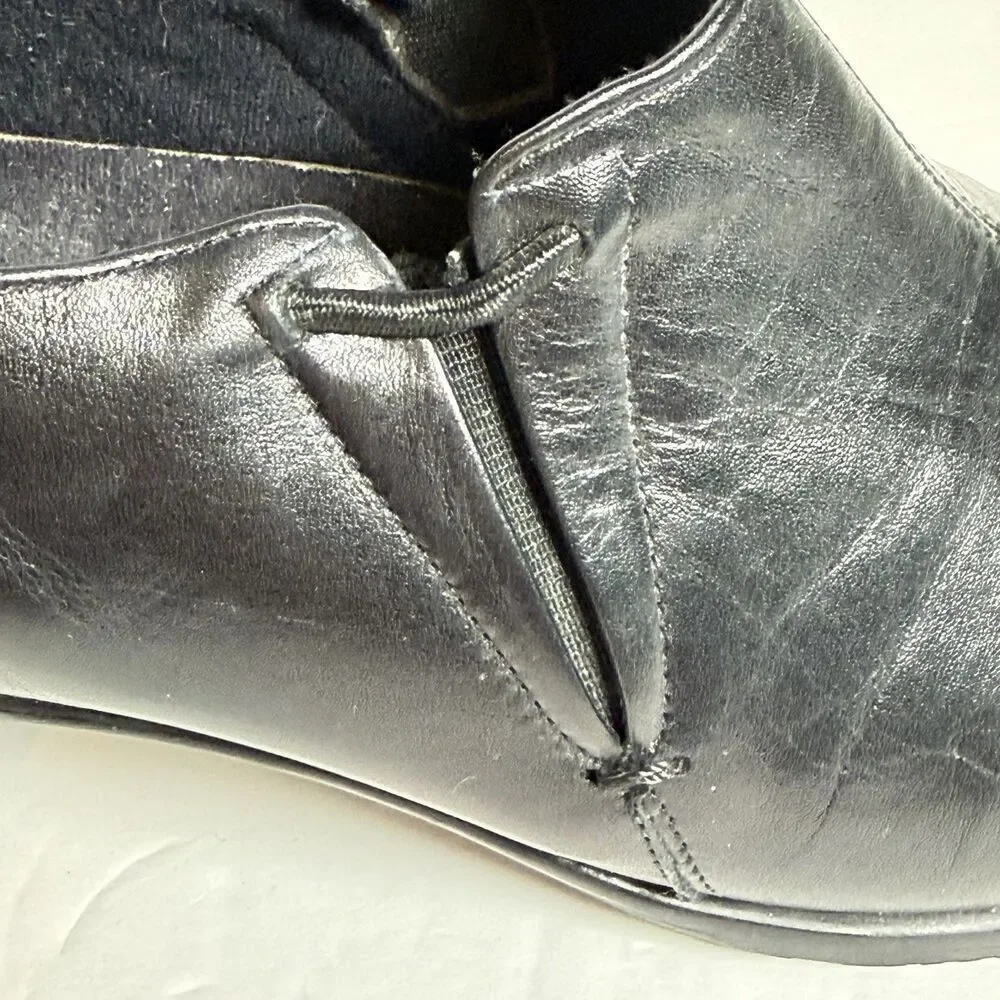 Munro American Black Leather Slip On Comfort Shoes Womens 7.5N Narrow USA
